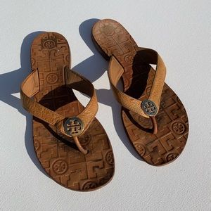 ((SOLD)) Tory Burch thora sandals